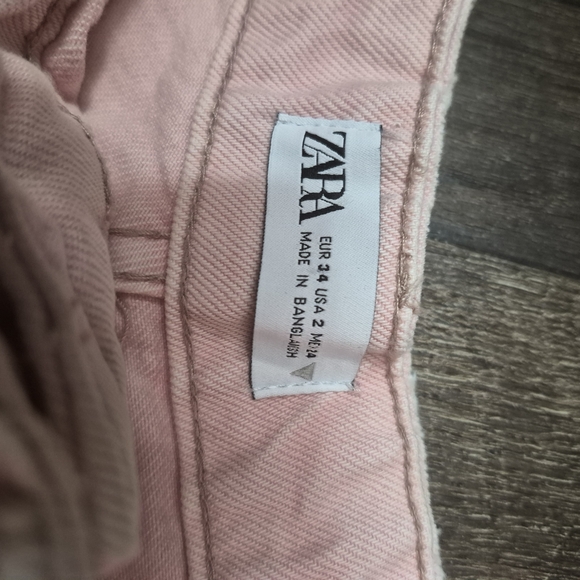 Zara Light Pink Jean Shorts - Picture 3 of 3